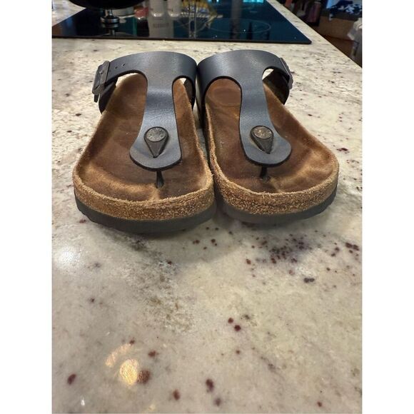 Birkenstock Gizeh Black Onyx Sandals sz 35 or 4.5-5 - Picture 3 of 6